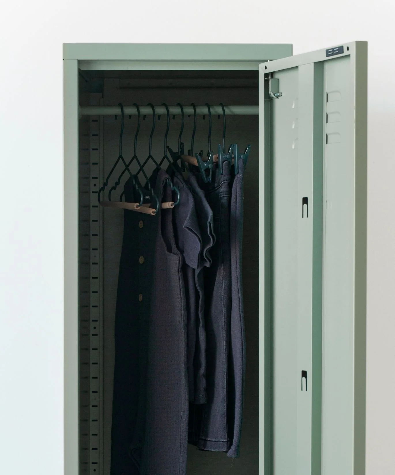 Kids Clip Hangers in Slate - Image 3