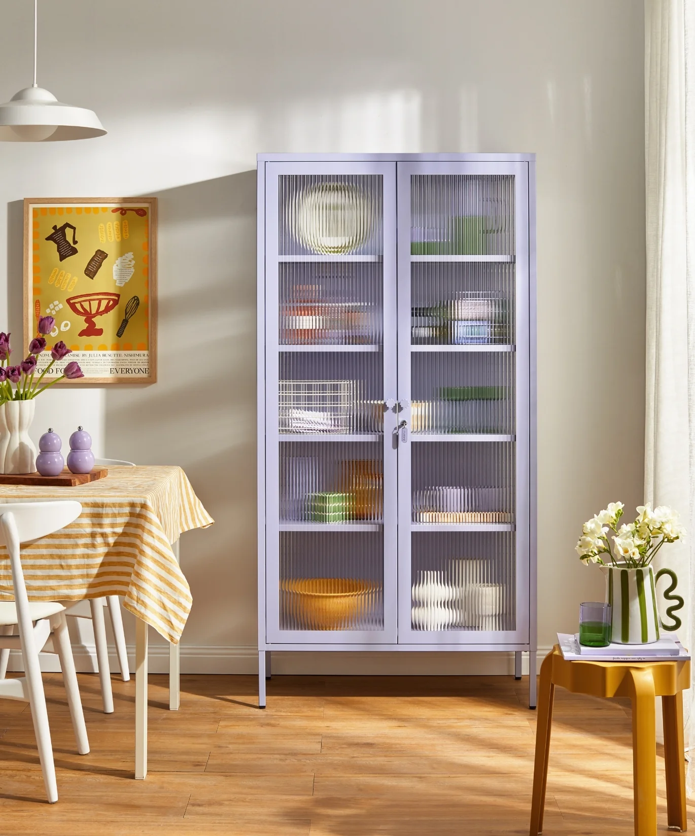 The Collector in Lilac - Image 4