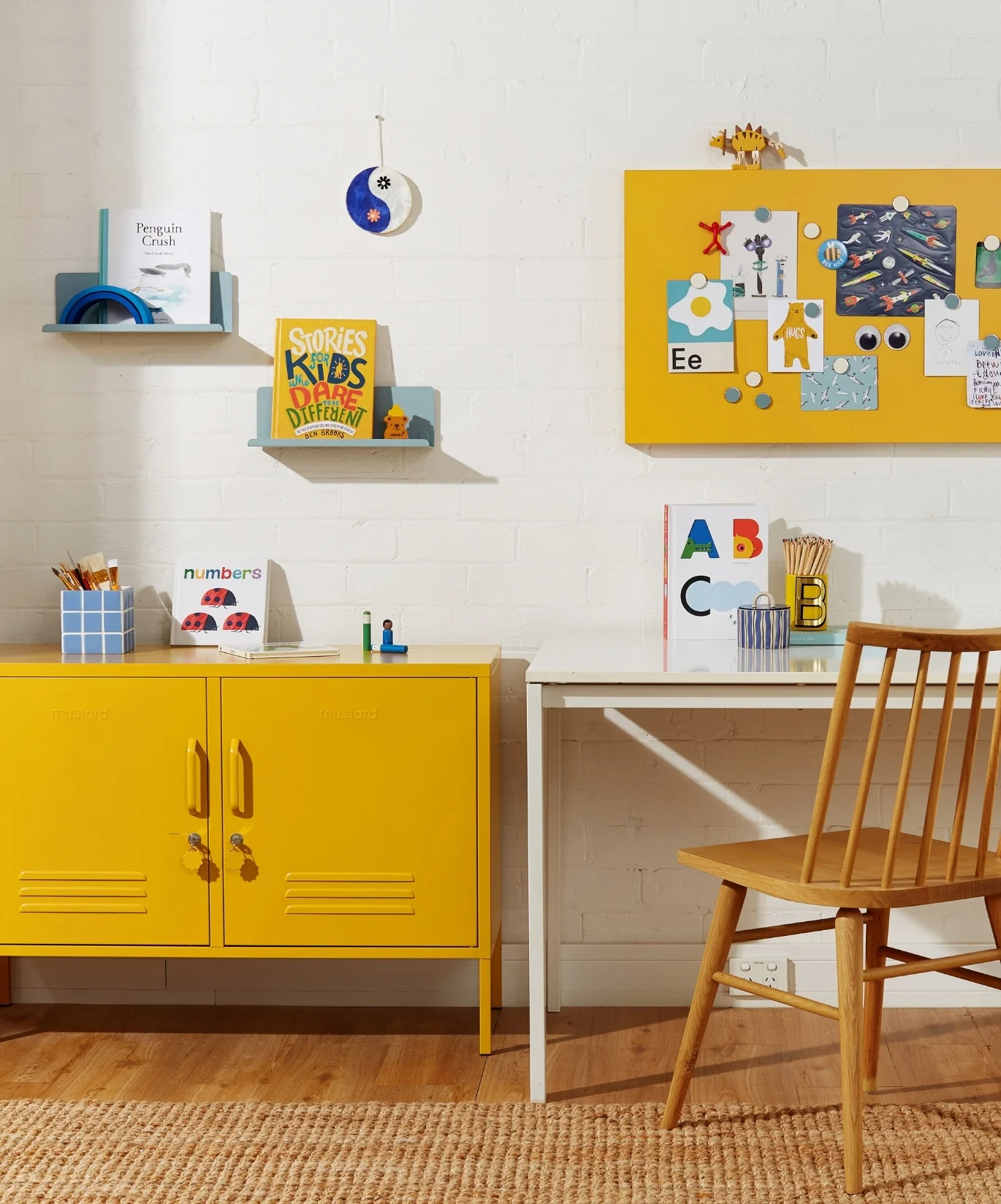 The Lowdown in Mustard - Image 5