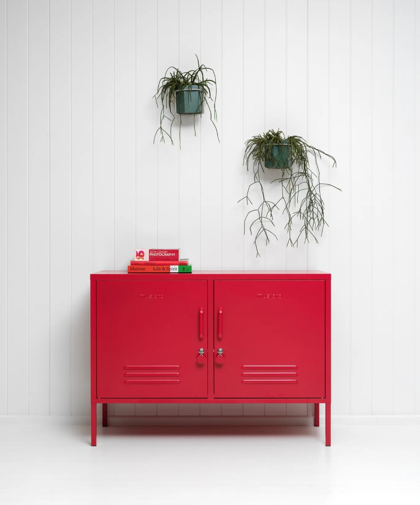 The Lowdown in Poppy - Image 7