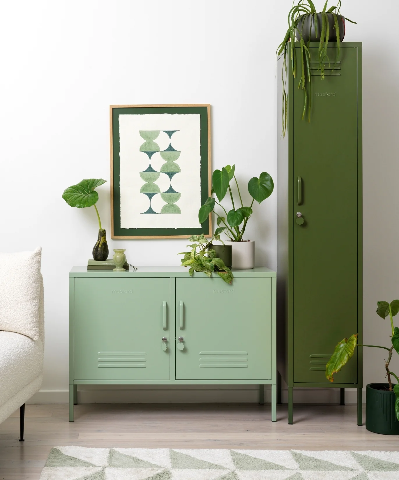 The Lowdown in Sage - Image 6