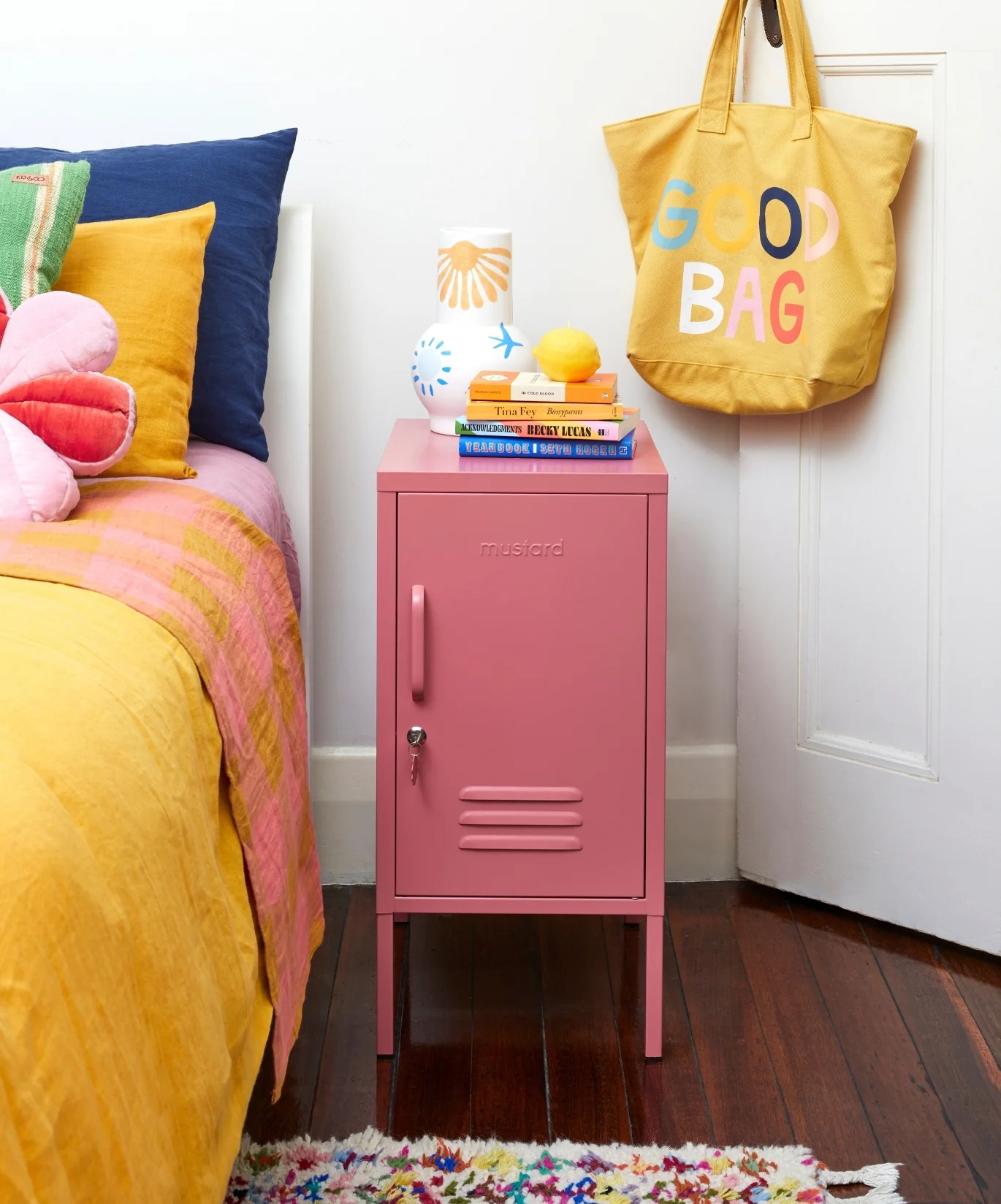 The Shorty in Berry - Image 4