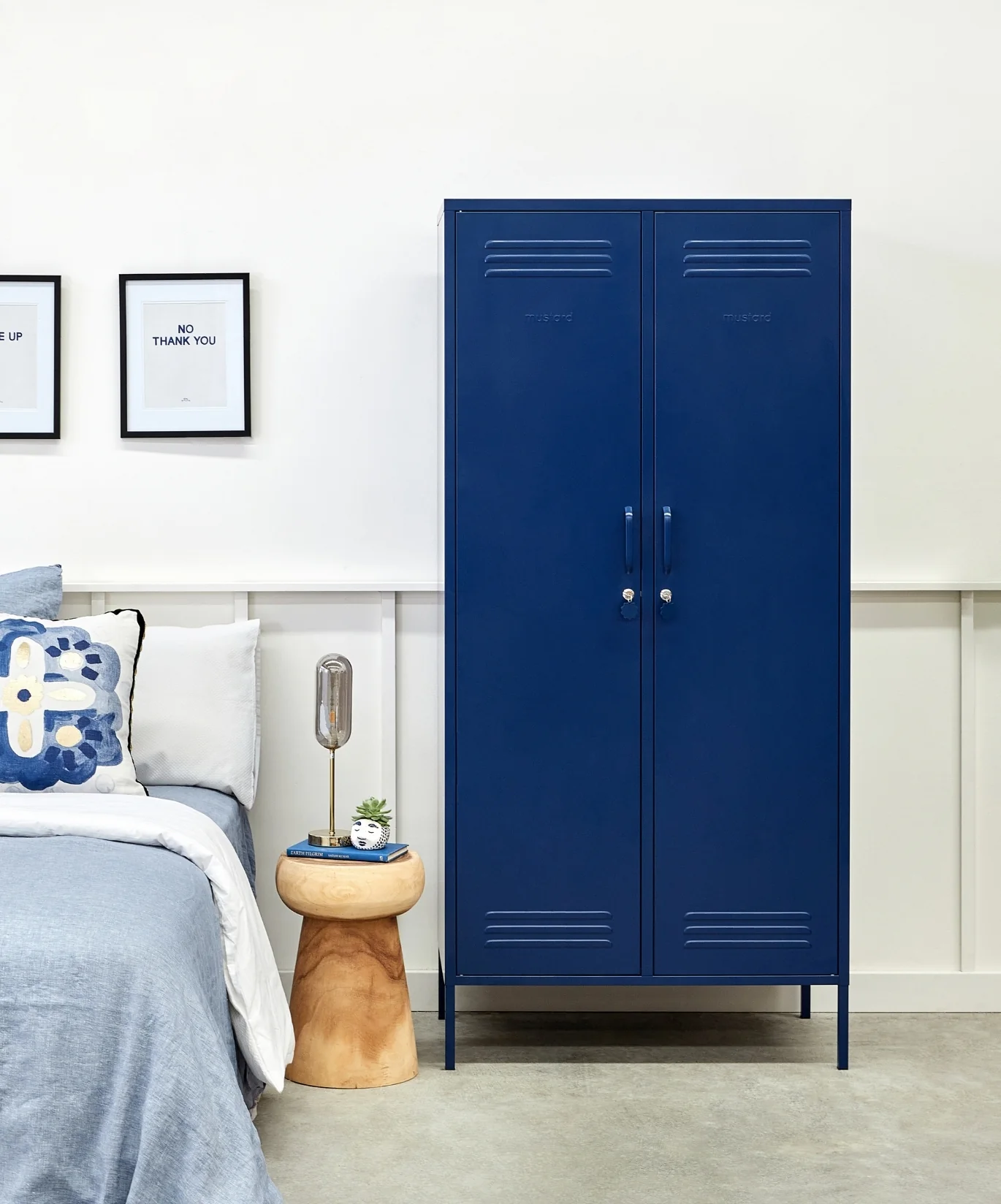 The Twinny in Navy - Image 4